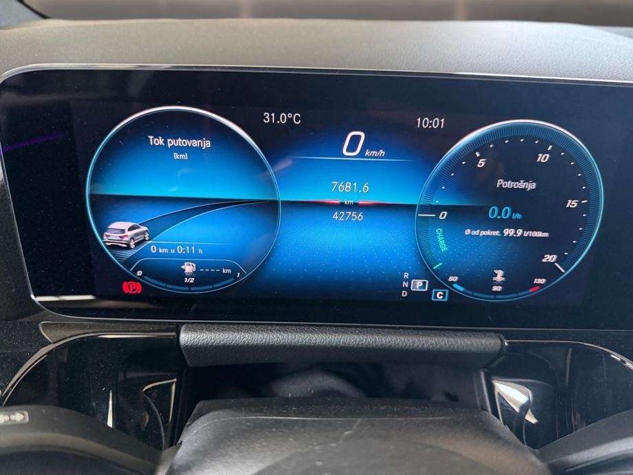 MERCEDES GLA 200 D AMG✔️LED✔️WIDE SCREEN✔️AMBIENT LIGHT✔️LEASING, fotografija 17