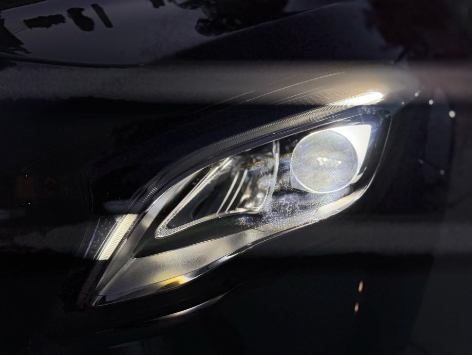Mercedes Gla 220D 4matic 62000km, fotografija 14
