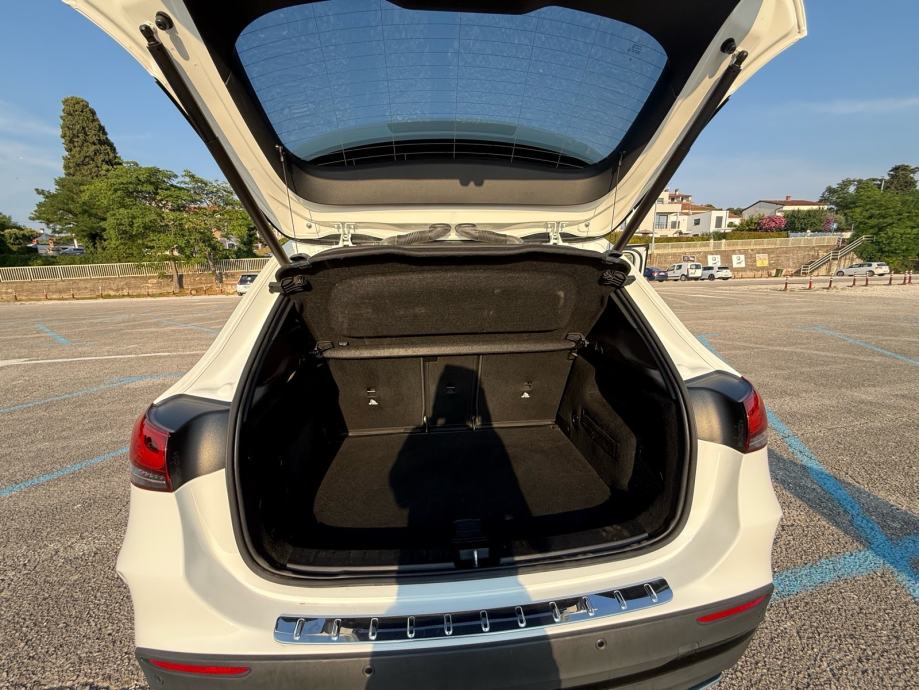 Mercedes GLA 250e AMG |PHEV| Panorama | 360° | PDV, fotografija 16