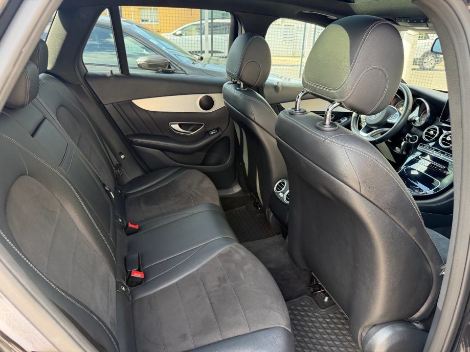 Mercedes GLC 220d 4Matic **AMG**PANORAMA**, fotografija 12