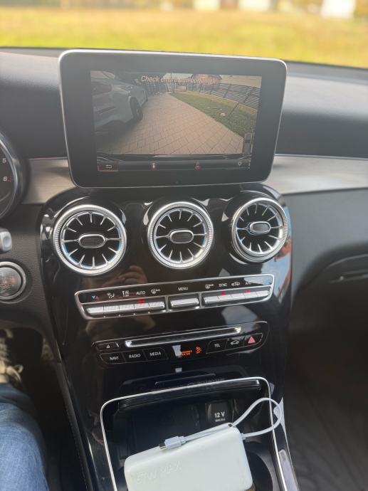 Mercedes GLC 250d 4 matic,Amg paket,Vlasnik,2018g,, fotografija 14