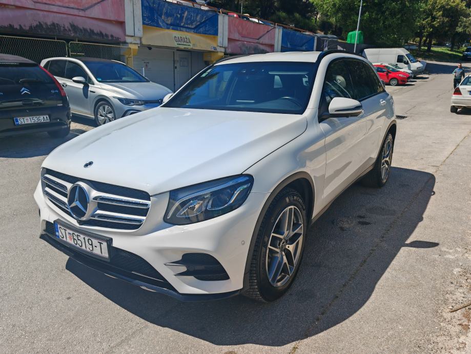 MERCEDES GLC 250D 4MATIC/AMG LINE/BURMASTER/360KAMERE/TOP STANJE, fotografija 3