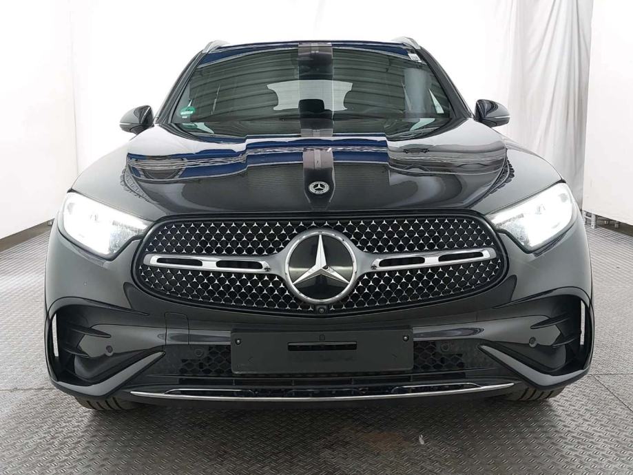 Mercedes GLC 300 4MATIC AMG line - u dolasku cca 15 dana, fotografija 5