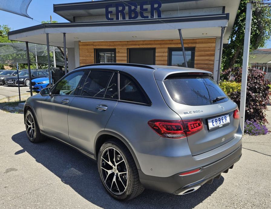 Mercedes GLC 300 e 4Matic Plug-in Aut. AMG Premium, Panorama, fotografija 4
