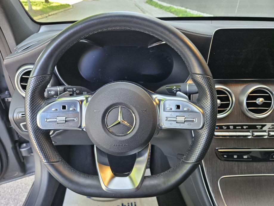 Mercedes GLC 300 e 4Matic Plug-in Aut. AMG Premium, Panorama, fotografija 16