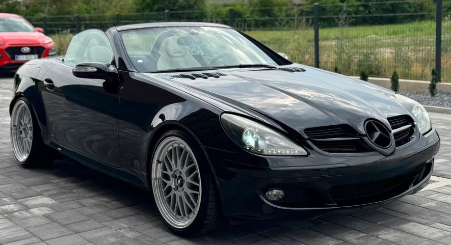 Mercedes SLK350 // V6 // JR23 19” // Eisenmann // H&K // Reg 11/26 //, fotografija 8