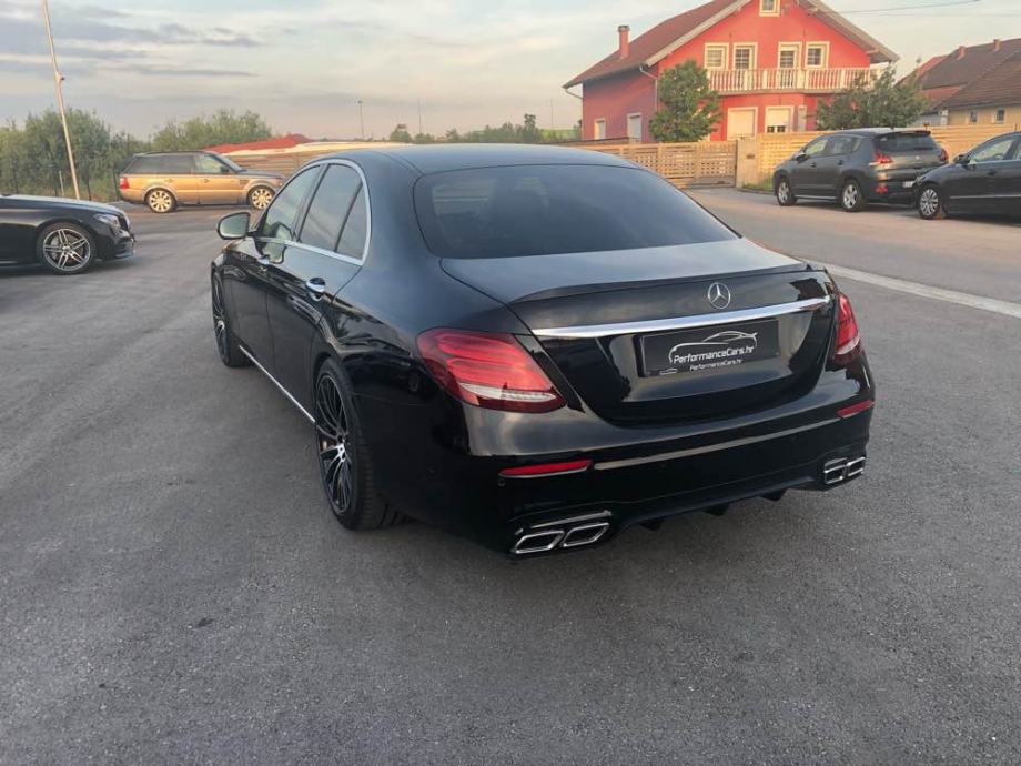Mercedes W213 E220d Amg BURMESTER RADAR WIDESCREEN LED 2016 God Mercedes W213 E220d Amg BURMESTER RADAR WIDESCREEN LED 2016 God