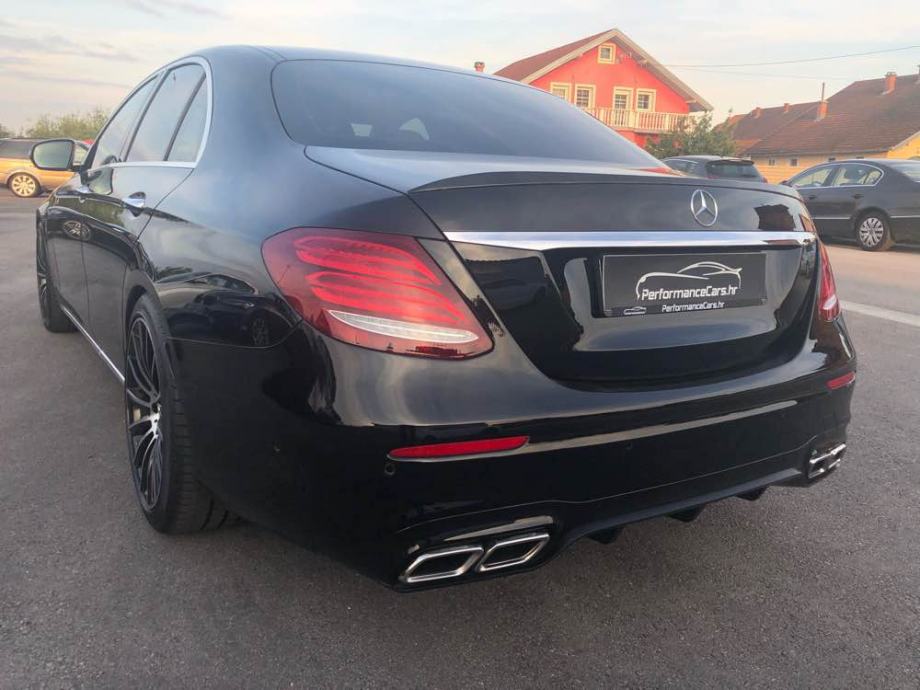 Mercedes W213 E220d Amg BURMESTER RADAR WIDESCREEN LED 2016 God Mercedes W213 E220d Amg BURMESTER RADAR WIDESCREEN LED 2016 God