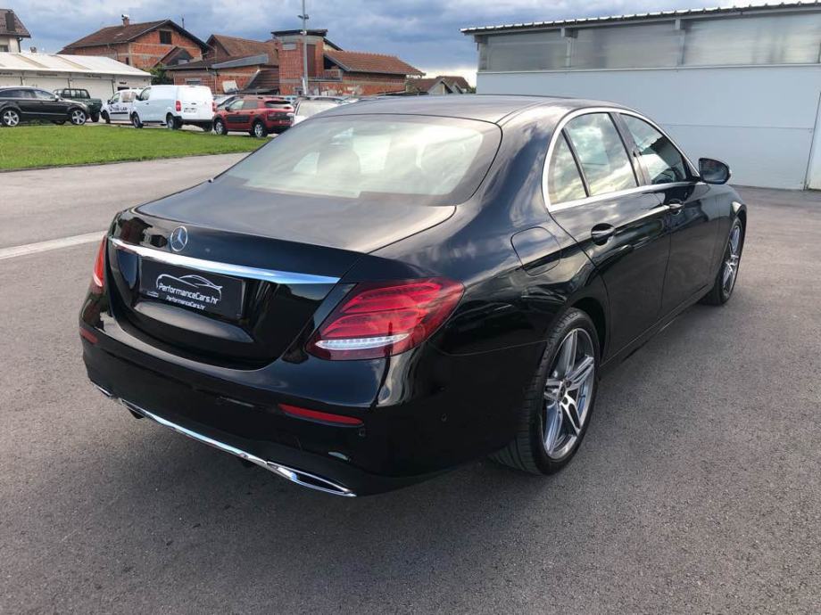 Mercedes W213 E220d AMG PAKET 9G T HEAD UP LED 360 WIDESCREEN 2017 God Mercedes W213 E220d AMG PAKET 9G T HEAD UP LED 360 WIDESCREEN 2017 God