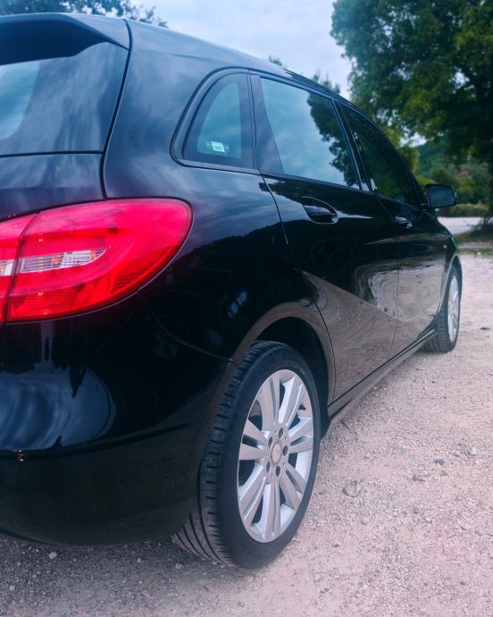 MercedesB-180 CDI*VRHUNSKO STANJE*REG 09/27*PRILIKA❗, fotografija 9