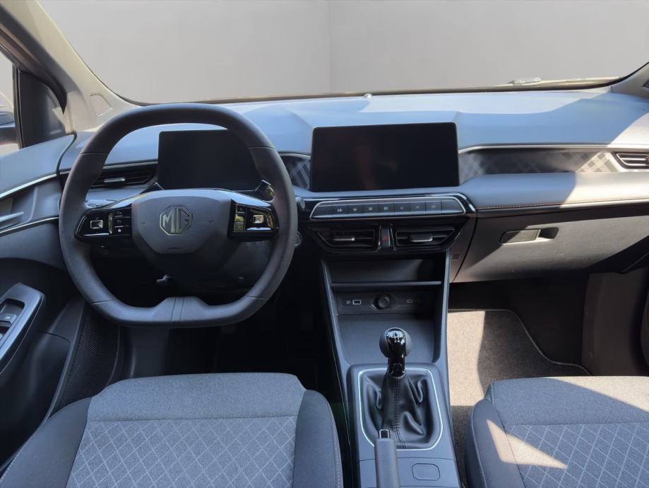 MG 3 1.5 VTi *KAMERA*LED*TEMPOMAT*, fotografija 8