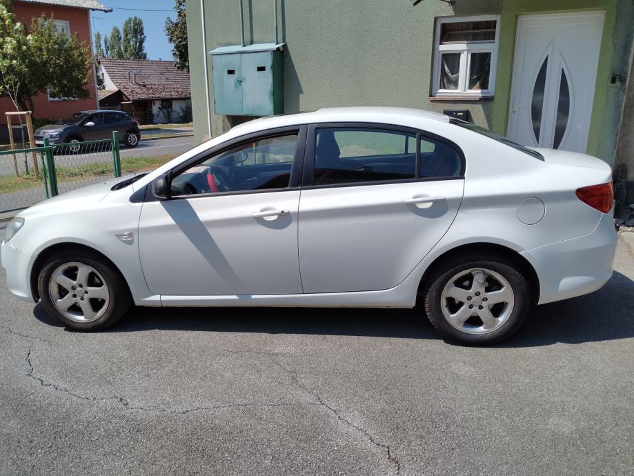 MG 3
