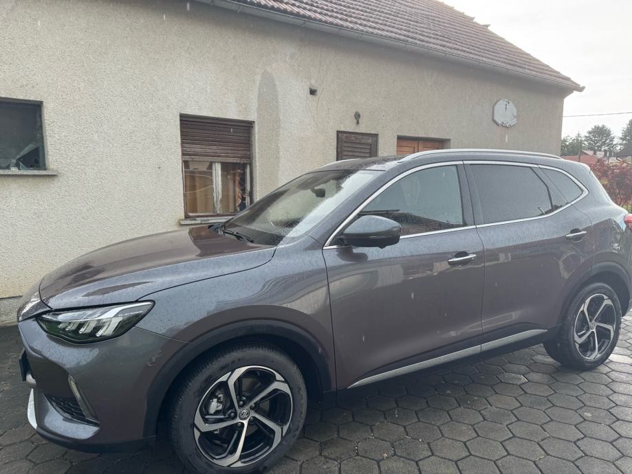 MG EHS 1.5 PHEV automatik, fotografija 4