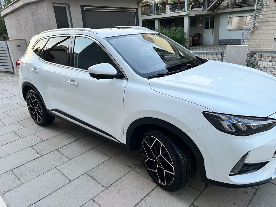 MG EHS Phev, fotografija 11
