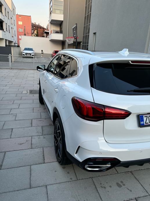 MG EHS Phev, fotografija 8