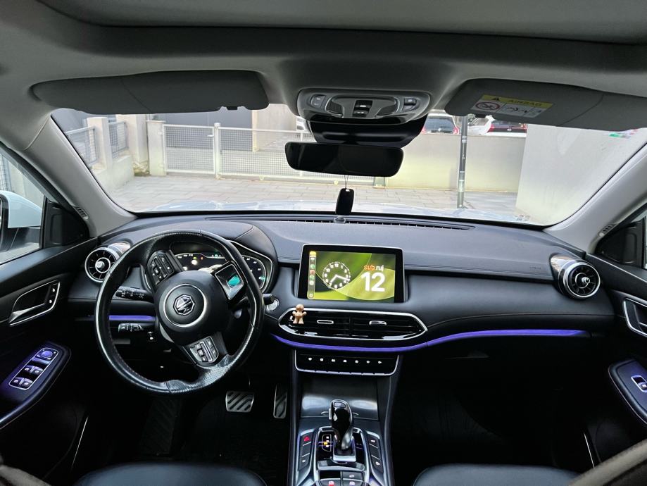 MG EHS Phev, fotografija 10