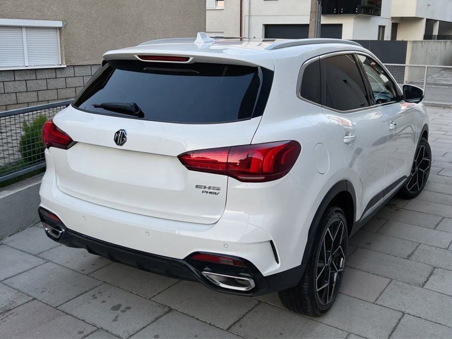 MG EHS Phev, fotografija 3