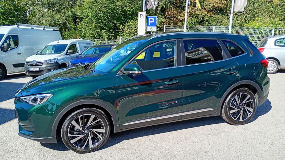 MG ZS 1,5 Hybrid+ Luxury Panorama ! Zimske gume Continetal na poklon!, fotografija 5