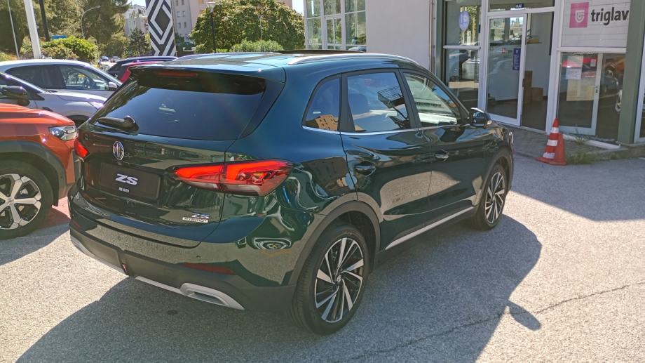 MG ZS 1,5 Hybrid+ Luxury Panorama ! Zimske gume Continetal na poklon!, fotografija 8