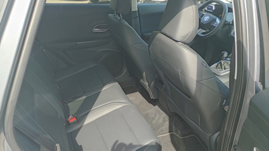 MG ZS 1,5 Vti-Tech Comfort, fotografija 11
