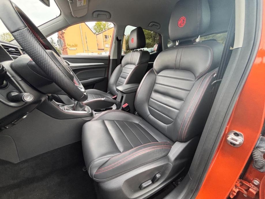 MG ZS 1.5 VTi-Tech Luxury NAVI LED KAMERA 360 APPLE ANDROID 1. VL., fotografija 6
