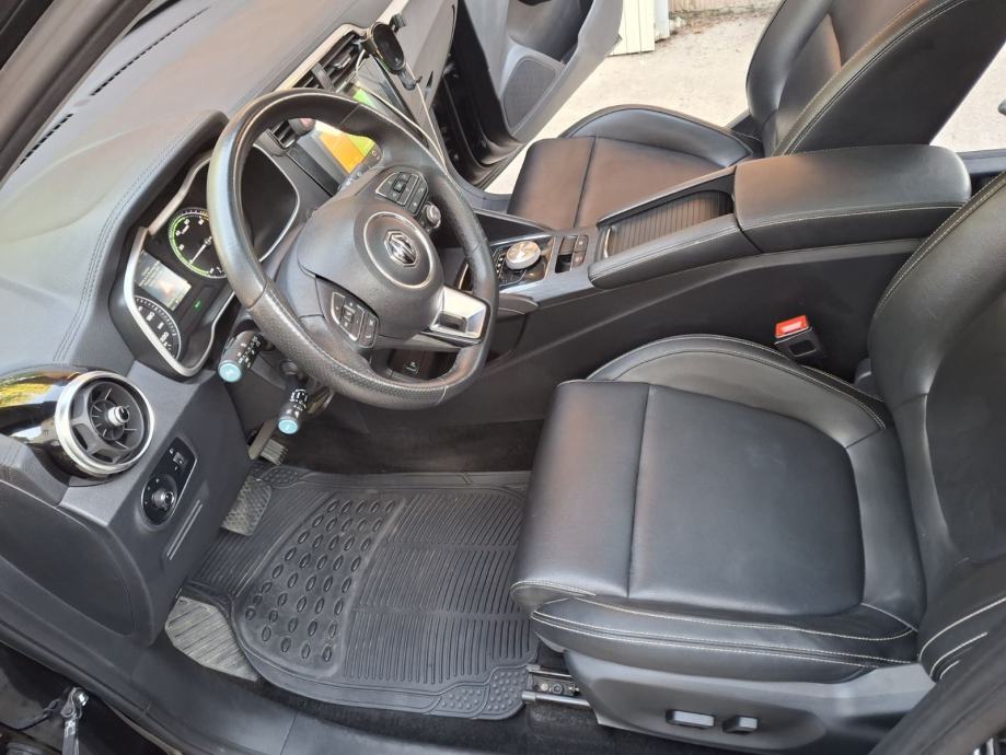 MG ZS EV EV, fotografija 11