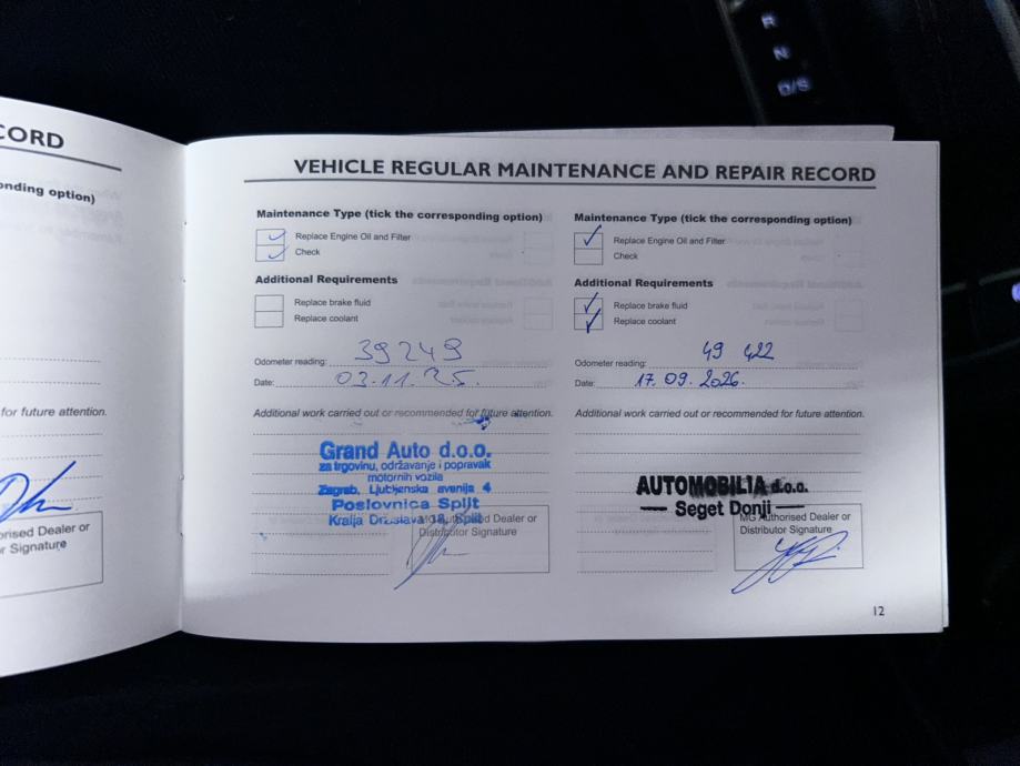 MG ZS Luxury paket 1.0T-GDI automatik - Garažiran, reg. do 09/27, fotografija 5