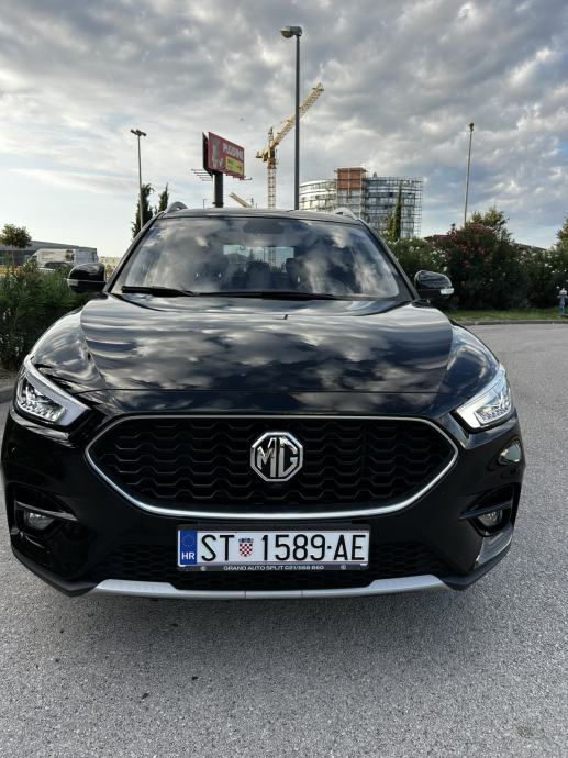 MG ZS Luxury paket 1.0T-GDI automatik - Garažiran, reg. do 09/27, fotografija 11