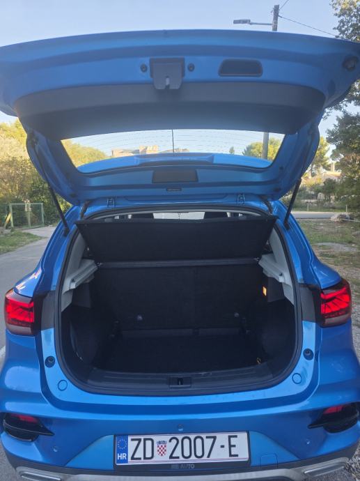 MG ZS XCLE 1.0 Luxury, fotografija 6