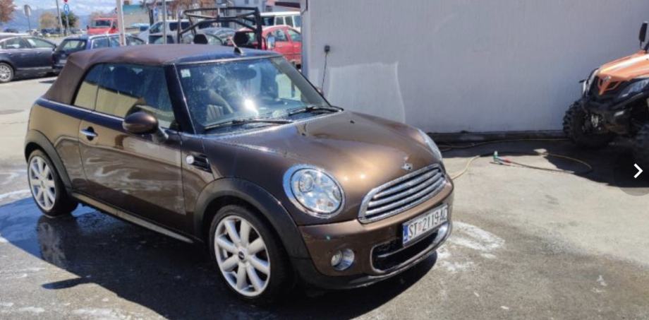 MINI Cabrio Cooper D, fotografija 6