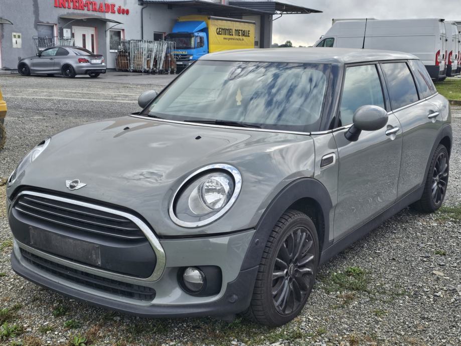 MINI CLUBMAN ONE 1.5 BENZIN 2017 god - MOTOR PROBLEM, fotografija 2