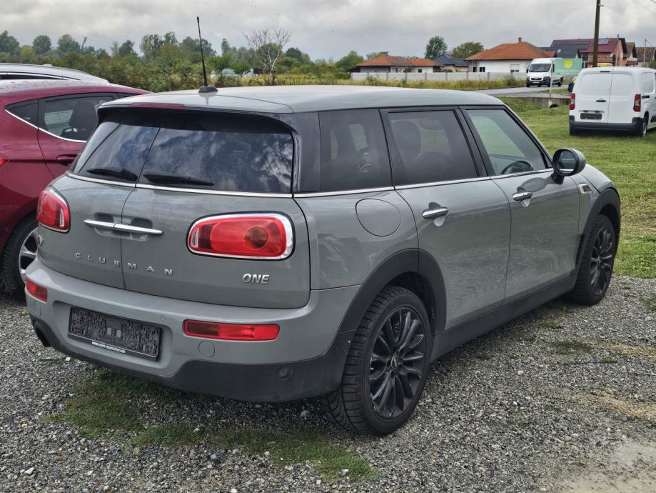 MINI CLUBMAN ONE 1.5 BENZIN 2017 god - MOTOR PROBLEM, fotografija 3