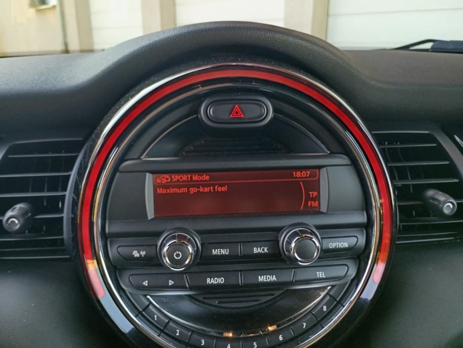 MINI COOPER 1.5D CHILI PACK, MOD.2015, 85kW, 149 TKM, fotografija 15