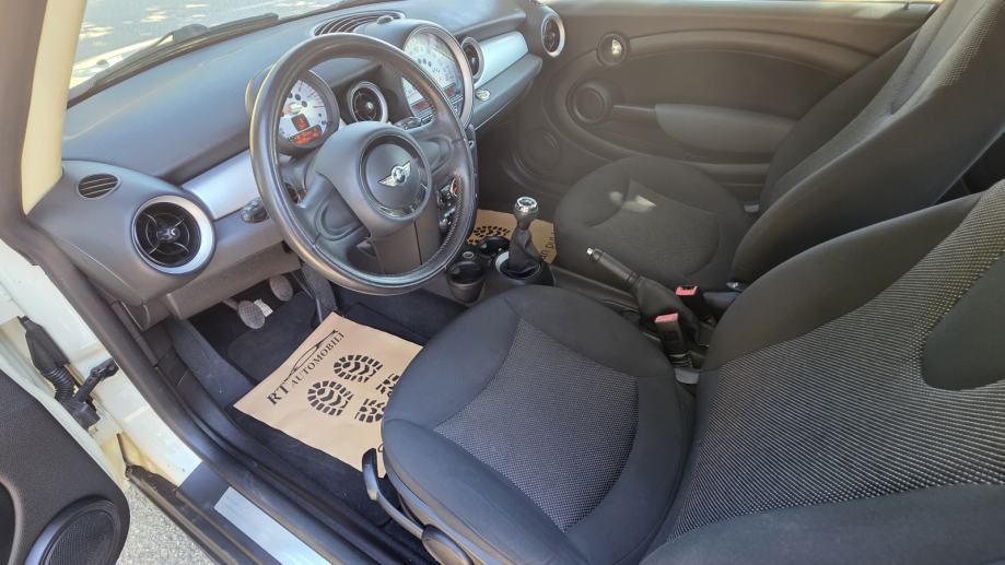 MINI Cooper 1.6 benzin, 72 kw, 1. vl, servisna, klima, panorama, TOP, fotografija 14