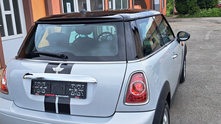 MINI Cooper 1.6 D, AUT KLIMA,ALU,TEMPOMAT, fotografija 10