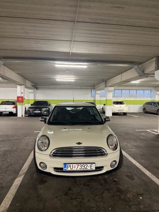 MINI Cooper 1,6, fotografija 2