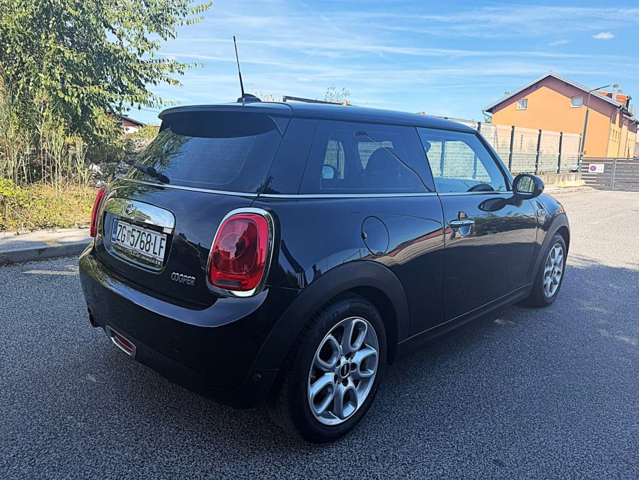 MINI Cooper 136KS, ALU, NAVI, SPORT. SJEDALA, Reg. god. dana!!, fotografija 5