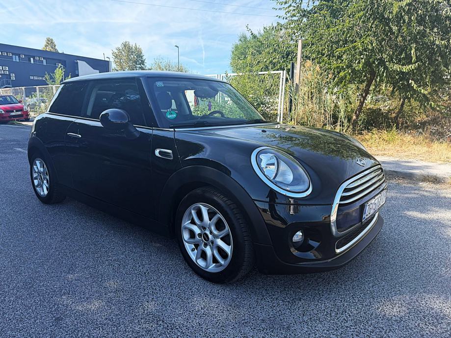 MINI Cooper 136KS, ALU, NAVI, SPORT. SJEDALA, Reg. god. dana!!, fotografija 7