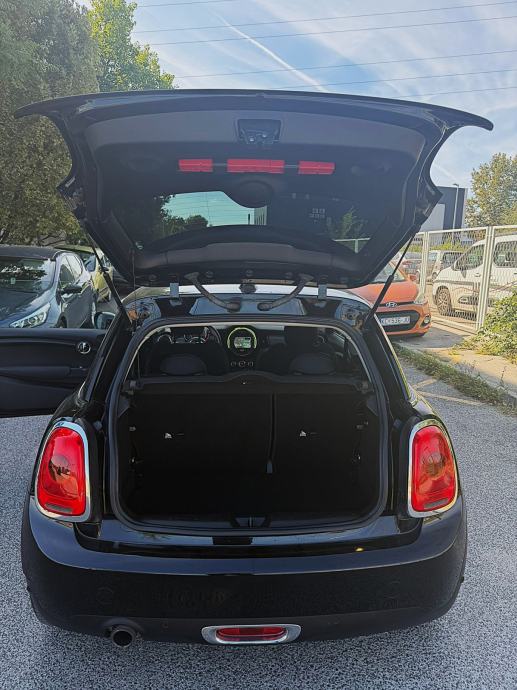 MINI Cooper 136KS, ALU, NAVI, SPORT. SJEDALA, Reg. god. dana!!, fotografija 9