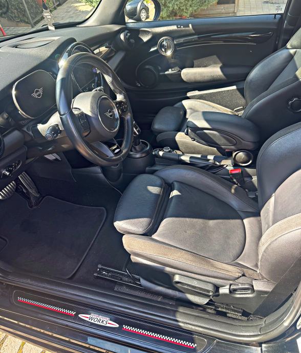 MINI Cooper S 2.0 178HP Steptronic Sport, JCW paket, panorama, fotografija 7