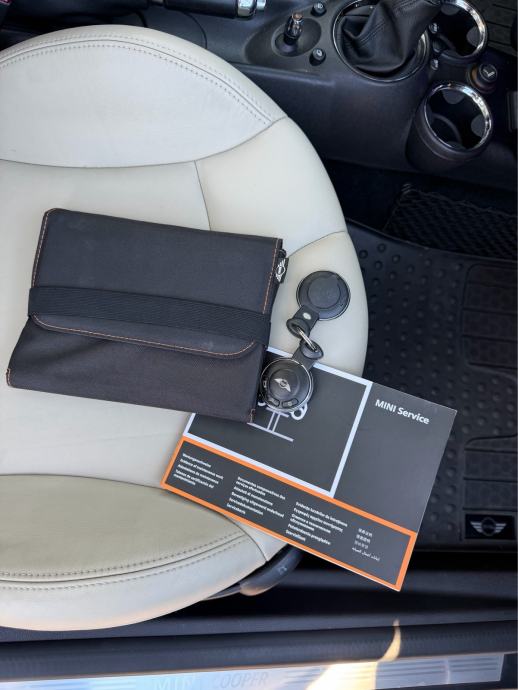 MINI Cooper D *AUTOMATIK*PANORAMA*XENON*NAVI*VELIKI+MALI SERVIS!, fotografija 18