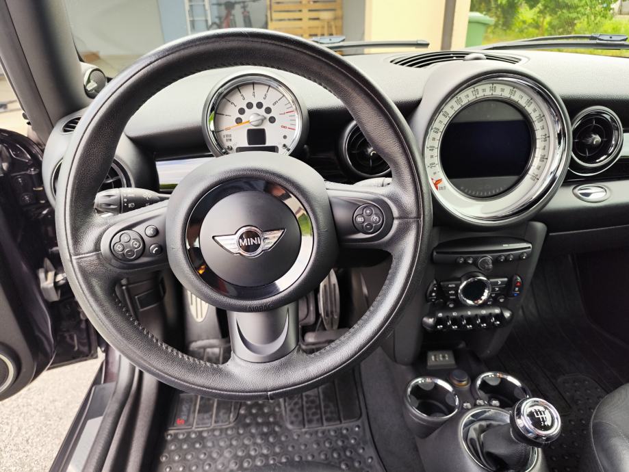 MINI Cooper S / 89500 km / 135kW / PANORAMA / BEZ ULAGANJA, fotografija 6