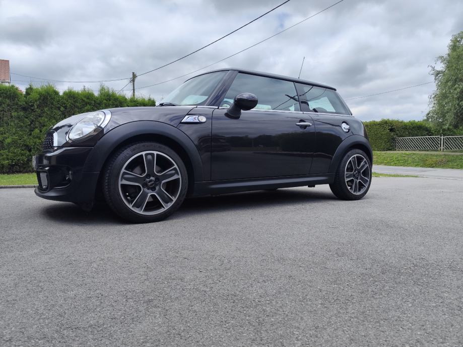 MINI Cooper S / 89500 km / 135kW / PANORAMA / BEZ ULAGANJA, fotografija 3