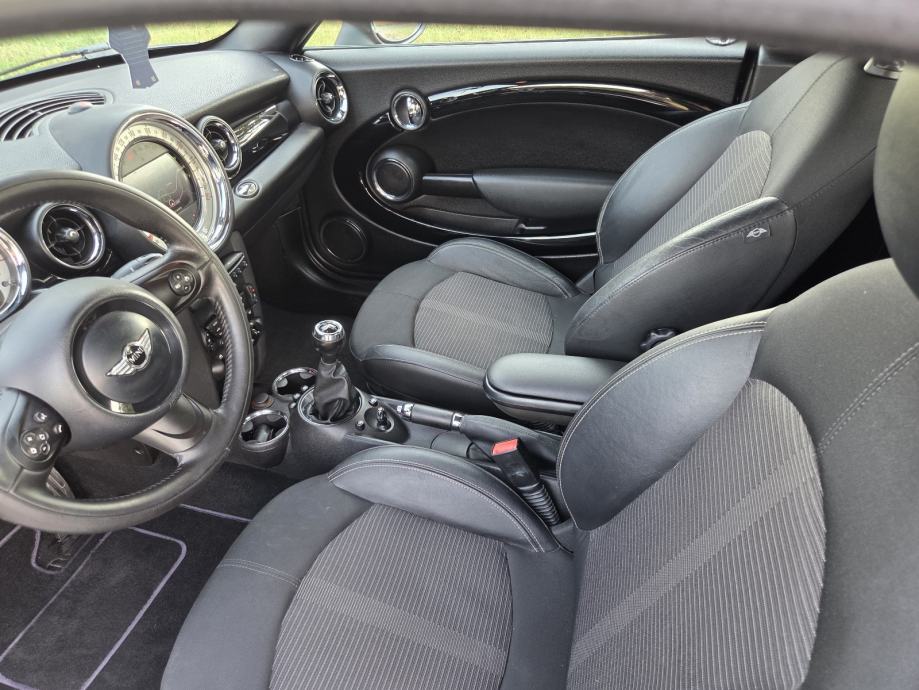 MINI Cooper SD coupe, fotografija 13
