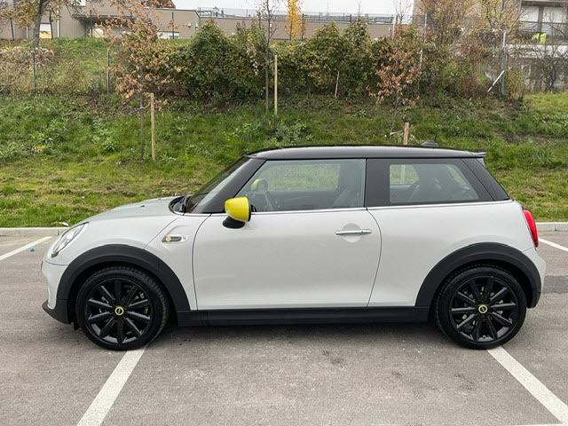 MINI Cooper Cooper SE (F56) 100% Električni, 2020 god.