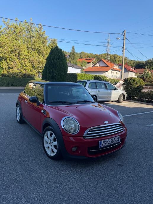 MINI Cooper D 1.6 82 kW / 112 KS – 2010., fotografija 10