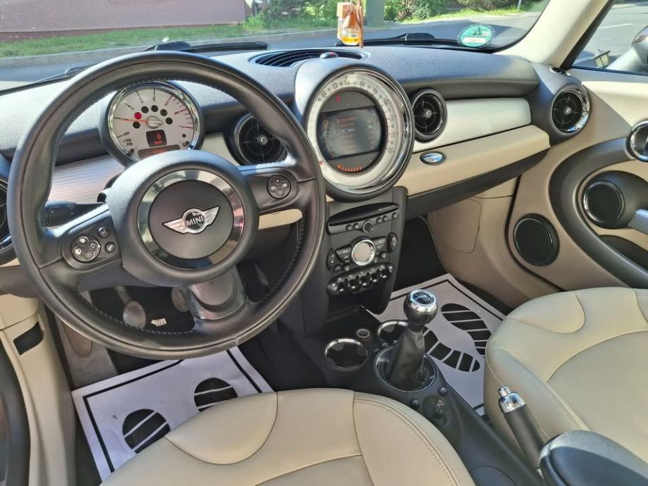MINI Cooper D 1.6 Diesel 82kw 2010g, fotografija 14