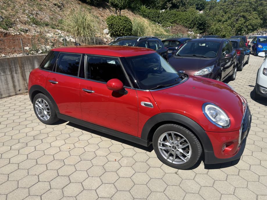 MINI Cooper D, jamstvo 1 godina, registracija godinu dana !, fotografija 8