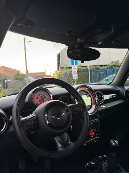 MINI Cooper D *XENON*NAVI*NOVI SET LANCA/SET KVACILA*GARANCIJA NA KM!, fotografija 10