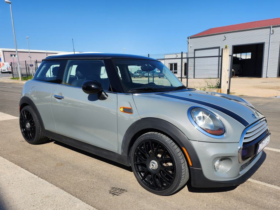 MINI Cooper F56 1.5T - Automatski - Kožna - Panorama - samo 49tkm, 2015 ...